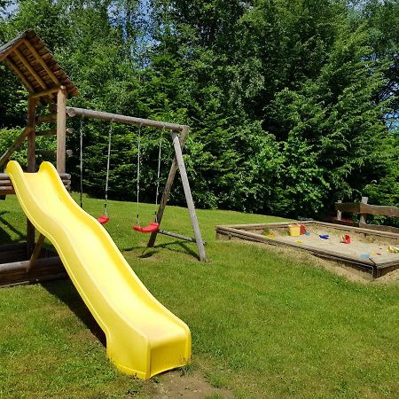 Caloroczne Domki Nad Zatoka Polańczyk Екстериор снимка