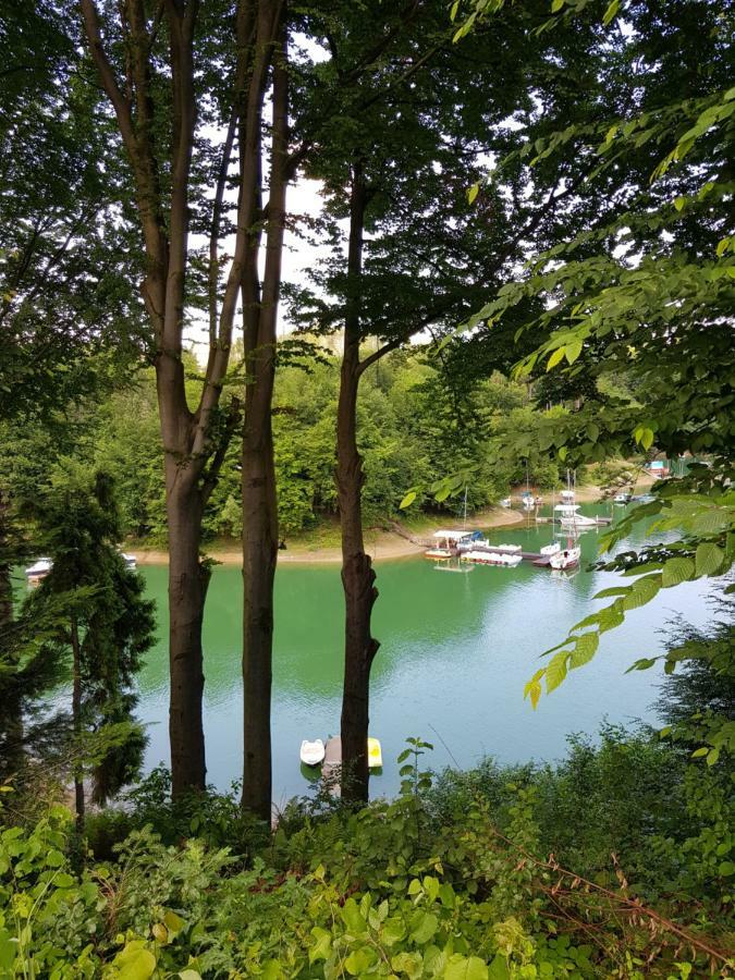 Caloroczne Domki Nad Zatoka Polańczyk Екстериор снимка