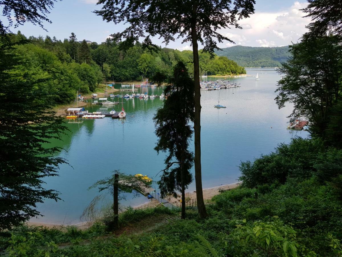Caloroczne Domki Nad Zatoka Polańczyk Екстериор снимка